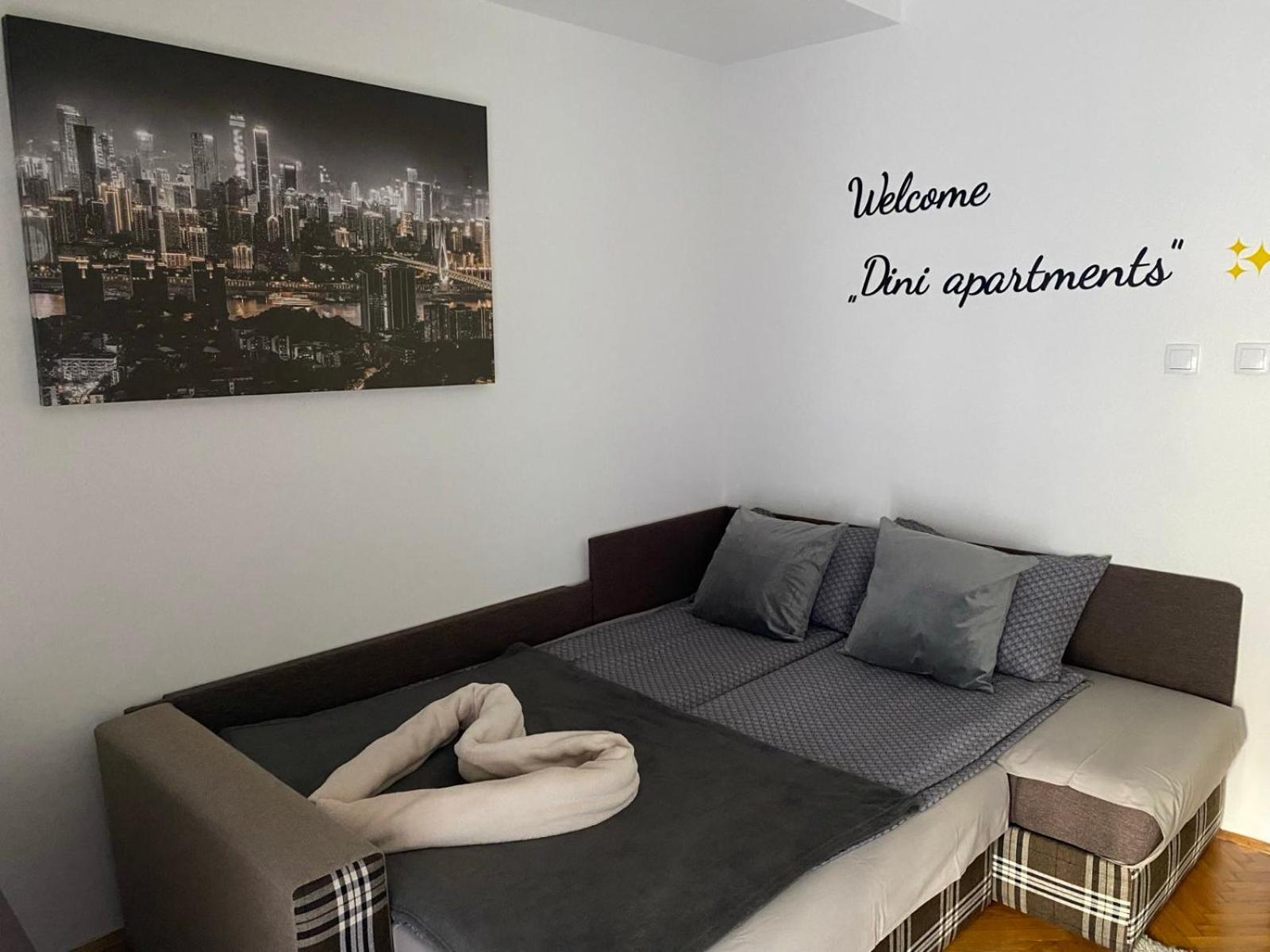 Dini apartments Novi Sad Bagian luar foto