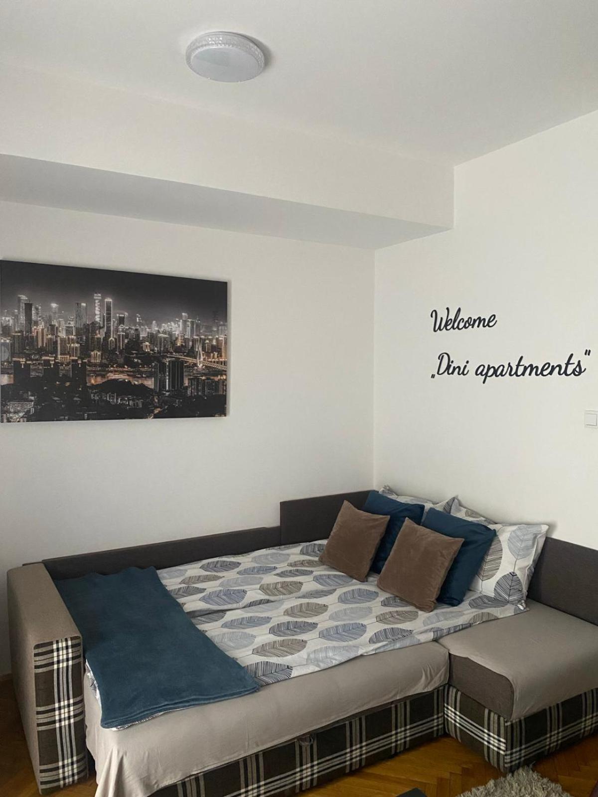 Dini apartments Novi Sad Bagian luar foto